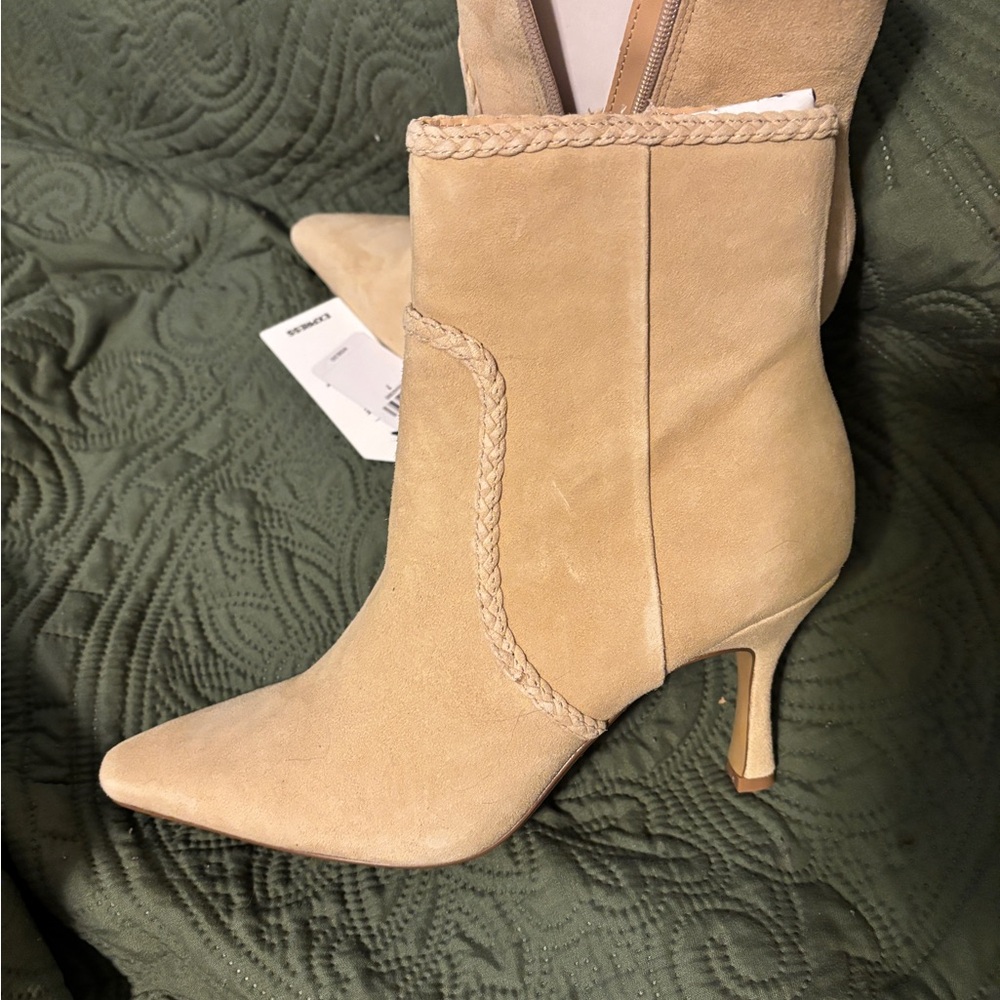 NWT Express Suede Braided Ankle Booties - Picture 3 of 6